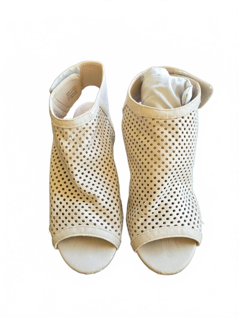 Call It Spring Sz 8 beige perforated peep toe ankle booties